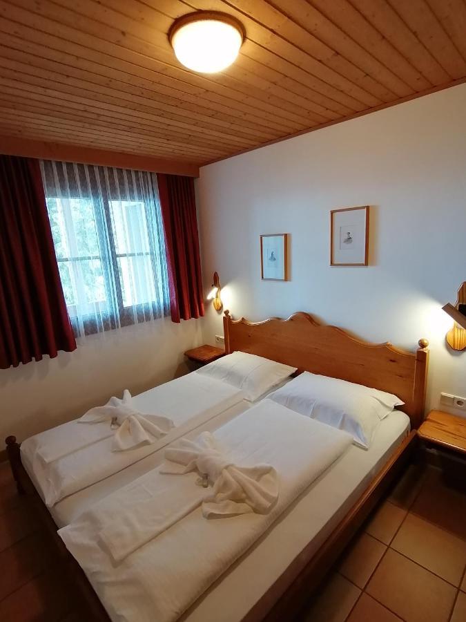 Gerlitzen Ferienappartement Paul Im Ski- Und Wandergebiet, Kanzelhoehe, Ossiacher See Deutschberg Exteriör bild