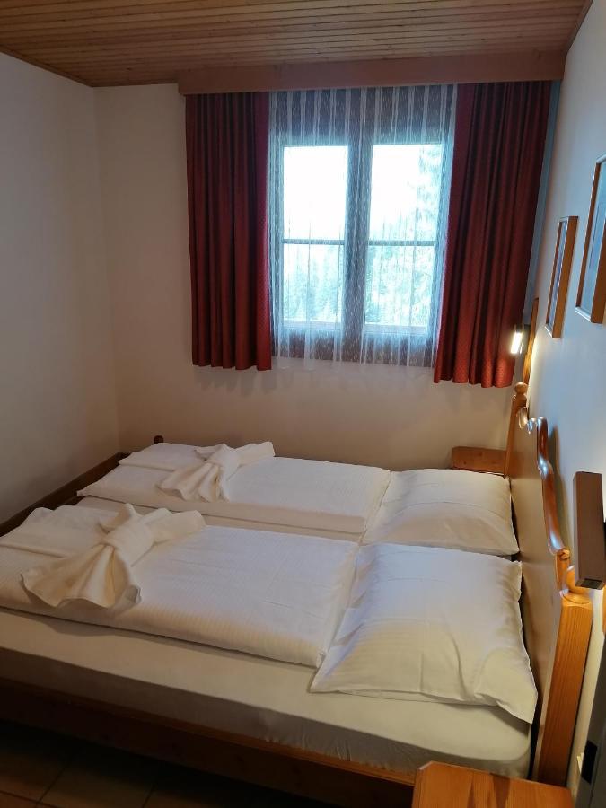 Gerlitzen Ferienappartement Paul Im Ski- Und Wandergebiet, Kanzelhoehe, Ossiacher See Deutschberg Exteriör bild